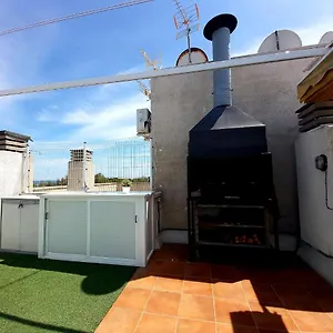 Barbacoa + Vistas Al Mar + Playa + Piscina. , Salou Espagne