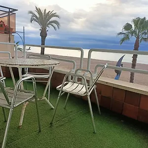 Piso Jover Alojamiento En Primera Linea Del Mar !! , Lloret de Mar Espagne